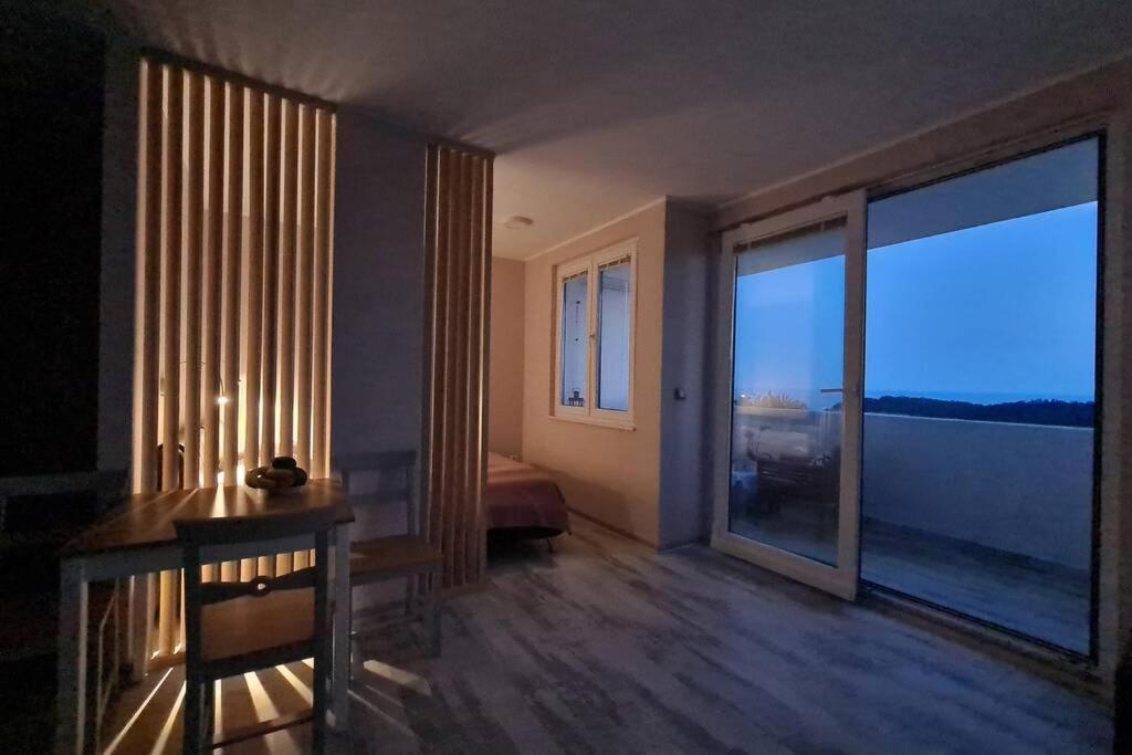 Lacroma Apartment Дубровник Екстериор снимка